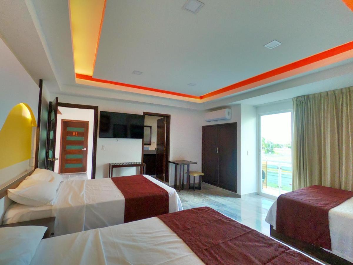 Framfor Inn Chetumal Extérieur photo